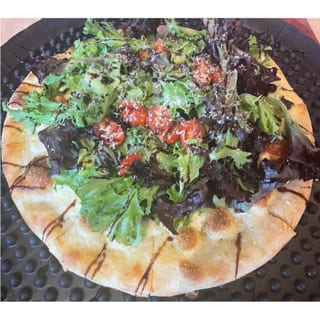 Margherita Pizza w/ Mixed Greens 12"